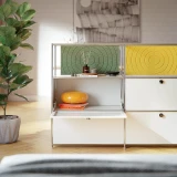 Cubox Sideboard, offenes Fach mit Soft Panel Moosgruen und Sonnengelb, gemuetliche Wohnzimmerecke