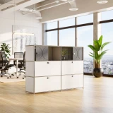 Cubox Sideboard mit Soft Panel Granitgrau, Raumteiler in offenem, hellem Bueroraum