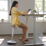 Das Funktionsvideo des Sitz-Stehhocker Move von ofinto