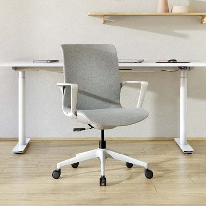 ofinto Flex Office in white with armrests – elegant, timeless design with basic ergonomic features at an entry-level price