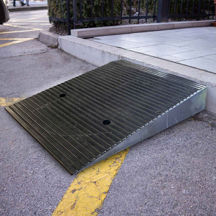 Rubber Vehicle Access Ramp 500x800x150mm