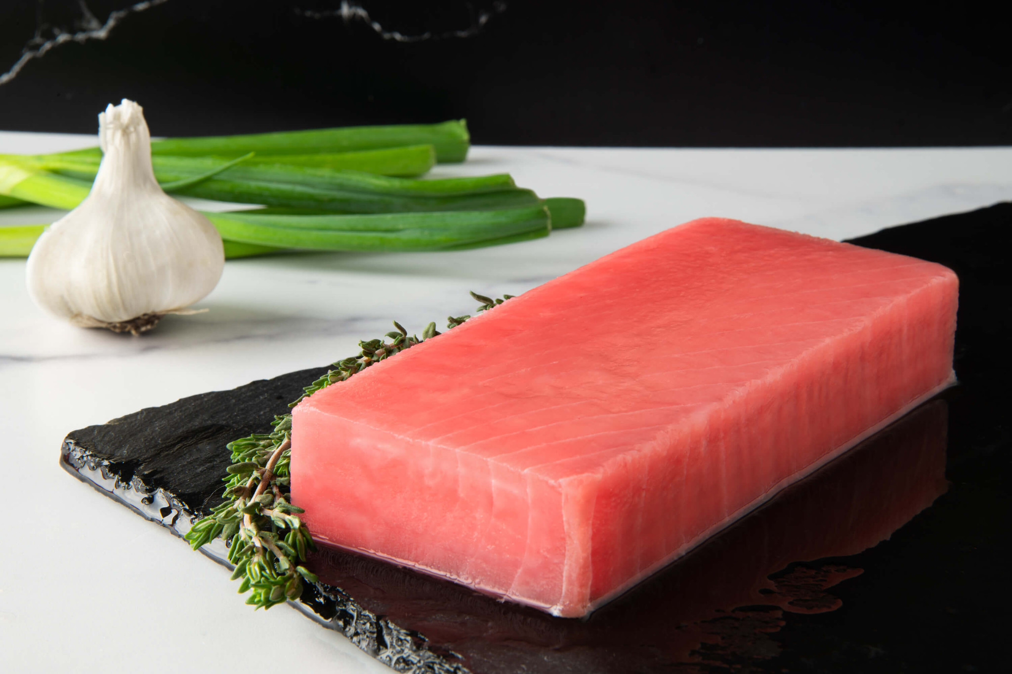 Sushi-Grade Yellowfin Tuna