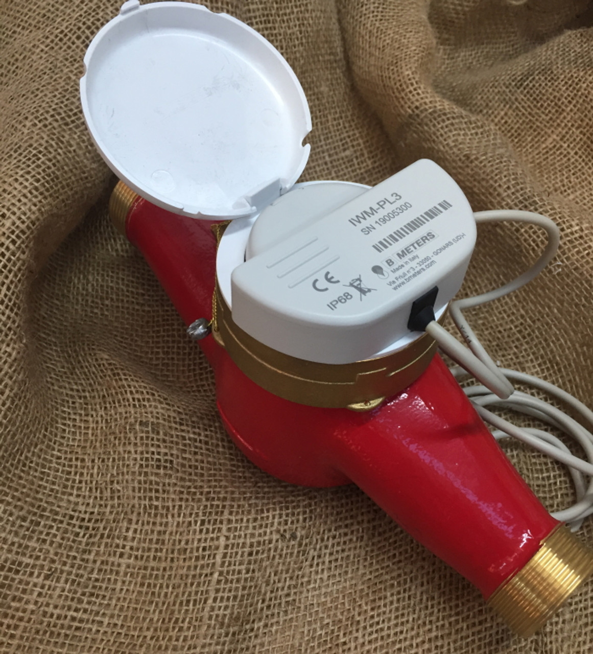 40mm MultiJet Hot Water Meter with Pulse Output - (1 pulse per 1 litre)
