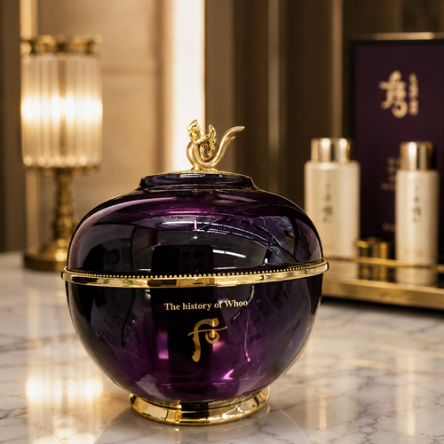 The History of Whoo Hwanyu Imperial Youth Master Cream