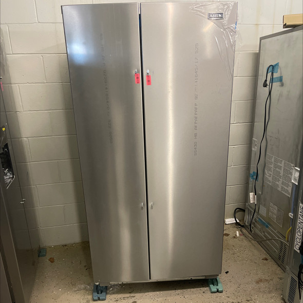 Maytag 24.9-cu ft Side-by-Side Refrigerator (Fingerprint Resistant Stainless Steel) MSS25N4MKZ