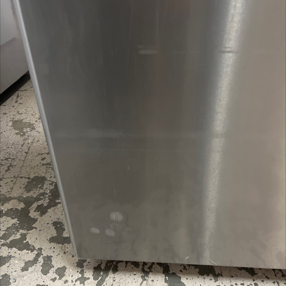 GE 17.5-cu ft Top-Freezer Refrigerator (Stainless Steel) GTS18HYNFRFS