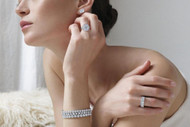 TREND REPORT: Diamond Stud Earrings and Curb Necklaces Are the Top Gifts of the Season