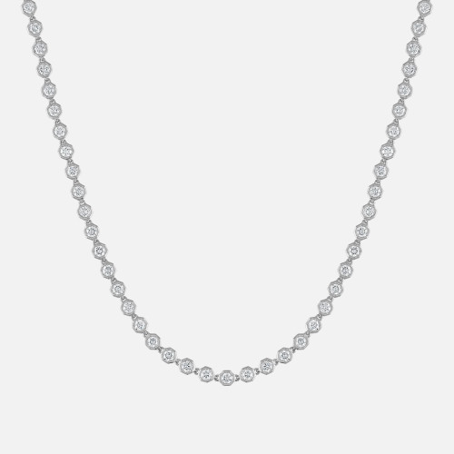 Refined diamond necklace in the shape of honeycombs