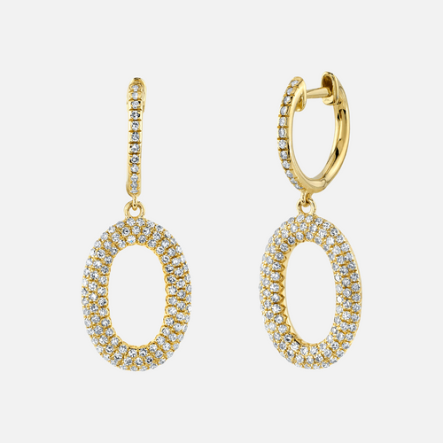 These Shy Creation oval-shaped drop earrings feature 0.49 carats of pavé diamonds set in yellow gold.
