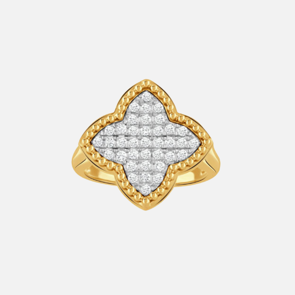 Ravenna Pavé Clover Diamond Mixed-Tone Ring