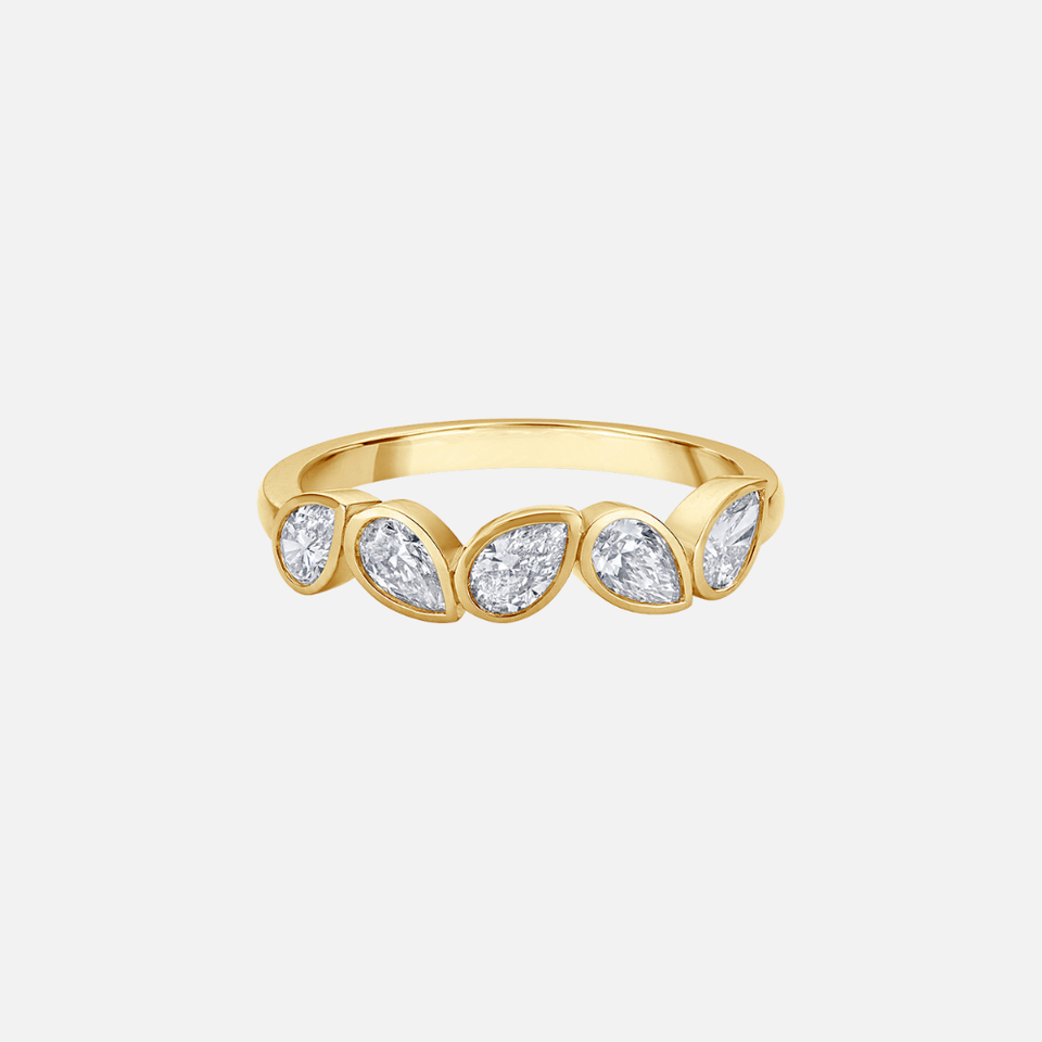 Pear-Shaped Diamond Ring