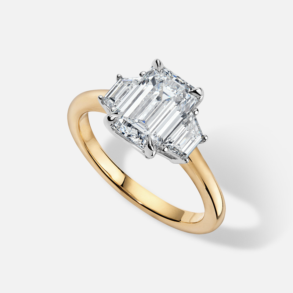 18k Yellow and White Gold Semi-Mount With Trapezoid Diamond Side Stones