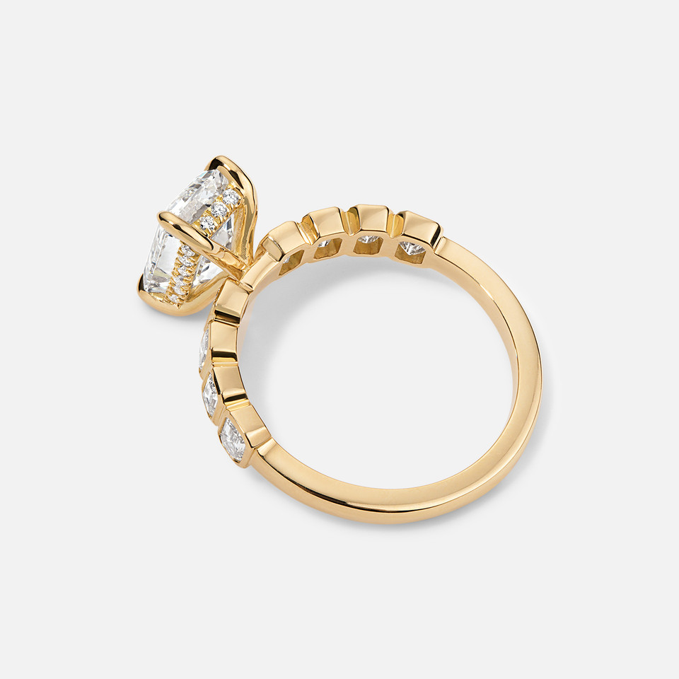 18k Yellow Gold Modern Emerald Bezel Shank Semi-Mount