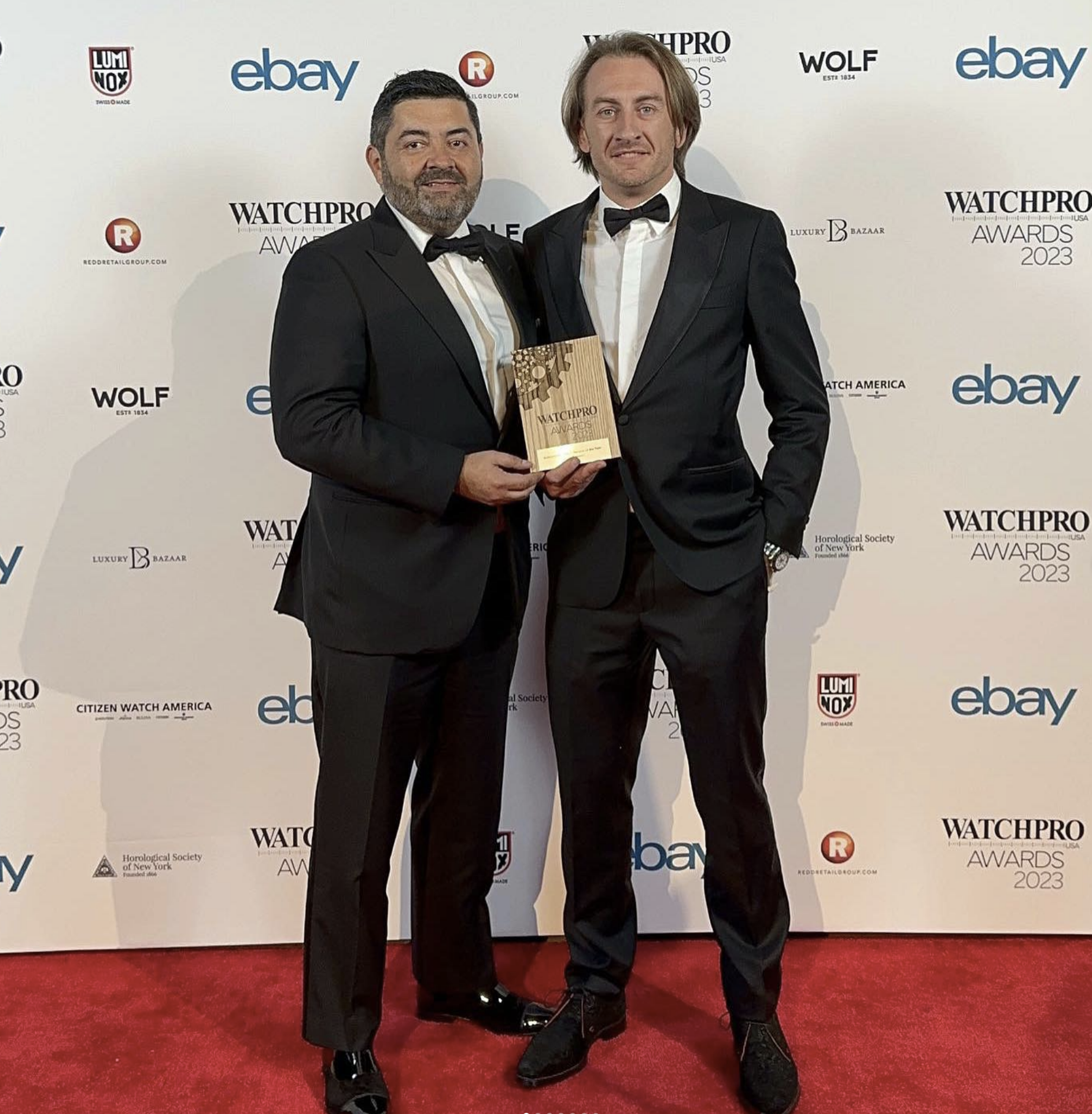 Razny Jewelers wins Independent Watch Retailer of the Year Award