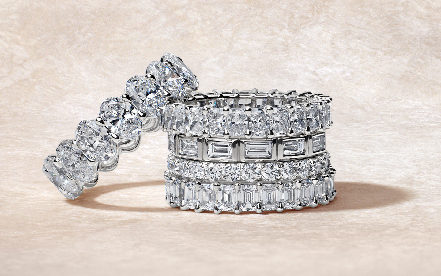 wbw-special-ring-left