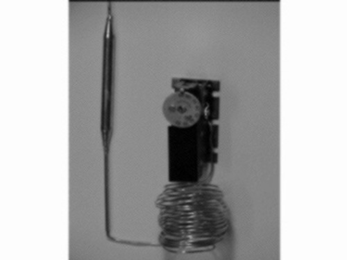These thermostats are available with fixed or adjustable differential.The various control ranges cover a broad range of temperature applications with a minimum number of models.On request a built-in high or low limit stop is possible and can be adjusted quickly and easily in the field. All models have a universal way of adjustment. For this purpose a knob and sealing cap are enclosed.All are equiped with IP30 enclosure.40/120F, DIFF 3 FIXED,30 CAP, SPST, ENCL-OPEN,3/8 X 5 BULB