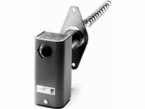 These thermostats are available with fixed or adjustable differential.The various control ranges cover a broad range of temperature applications with a minimum number of models.On request a built-in high or low limit stop is possible and can be adjusted quickly and easily in the field. All models have a universal way of adjustment. For this purpose a knob and sealing cap are enclosed.All are equiped with IP30 enclosure.SPDT, NEMA 1, 1/4HP,MTG BRKT FLANGE
