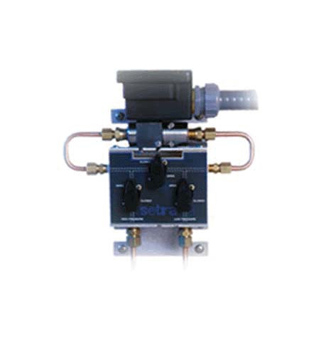 Setra Systems pressure transducers have been designed specifically for industrial and commercial applications with demanding price and performance requirements.DP TRANS WET 0 TO100 PSID 0-5 VDC 3 VALVE