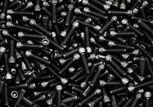 (125) Socket Head 5/16-18 x 1-1/4 Cap Screw SHCS Black A574 Allen Machine Bolts