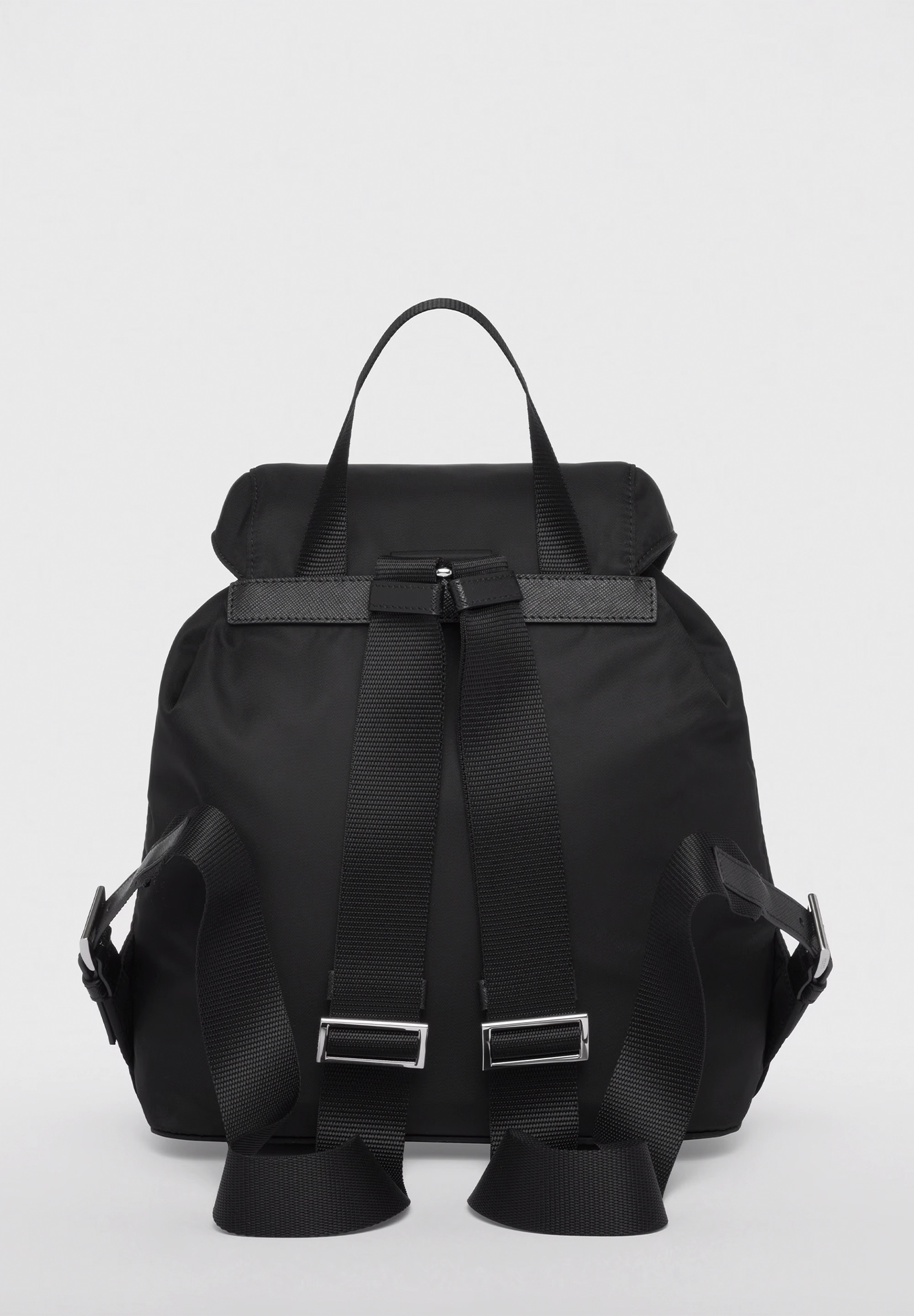 RAIVE★BONNET SATIN Backpack★ほのかな光沢感★日本未入荷 PRADA【入手困難】大人気 ☆ナイロンxレザー バックパック☆全色