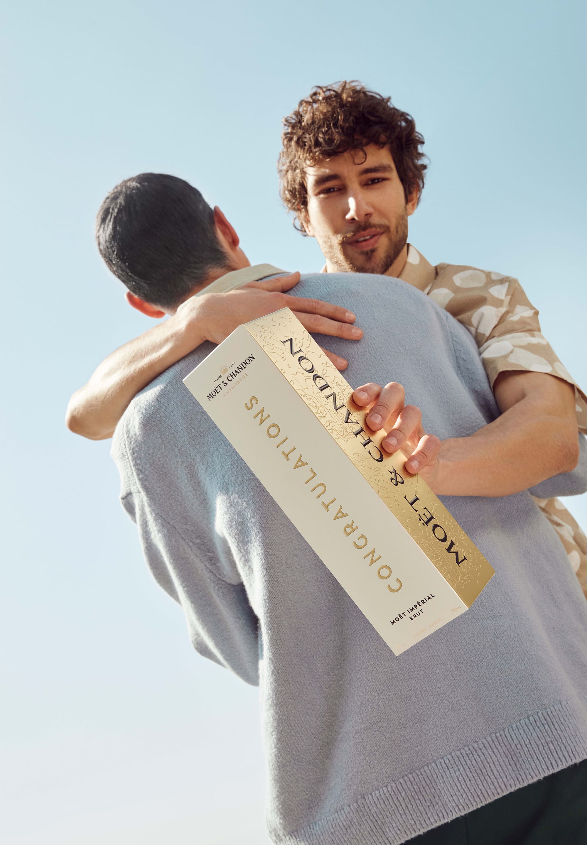 MOËT &amp; CHANDON - まぁさん専用 楽天市場】○(不織布ラッピング付) 1500ml 白 モエ・エ