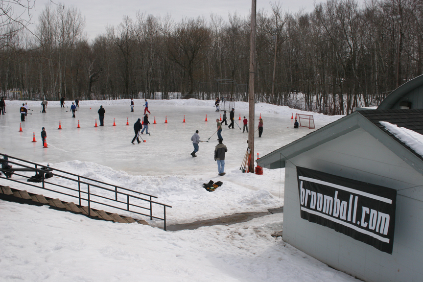 Duluth Outdoor Broomball