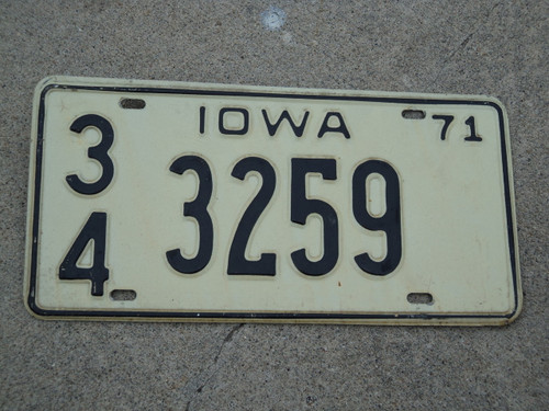 1971 IOWA License Plate 34 3259