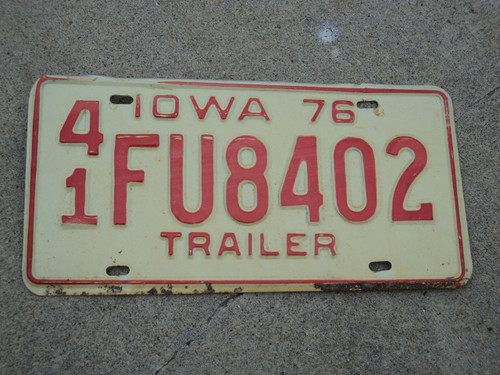 1976 IOWA Trailer License Plate 41 FU8402