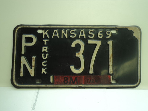 1969 KANSASFarm Truck 8M License Plate PN 371