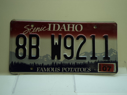 2009 IDAHO Famous Potatoes License Plate 8B W9211