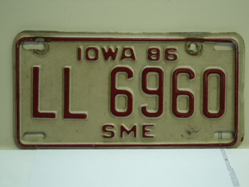 1986 IOWA Trailer License Plate LL 6960 sme