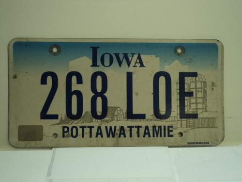 IOWA License Plate 268 LOE