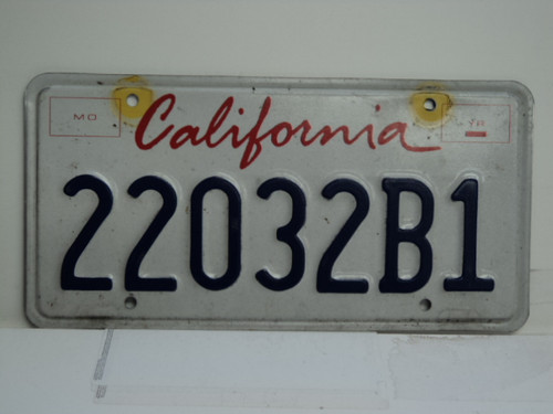 CALIFORNIA Lipstick License Plate 22032B1
