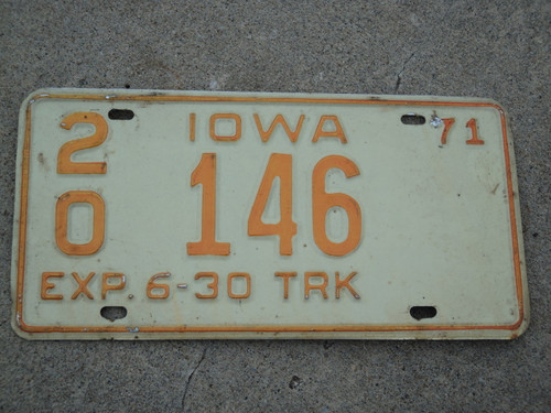 1971 IOWA Truck License Plate 20 146