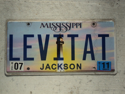 2011 MISSISSIPI Vanity License Plate LEVITAT