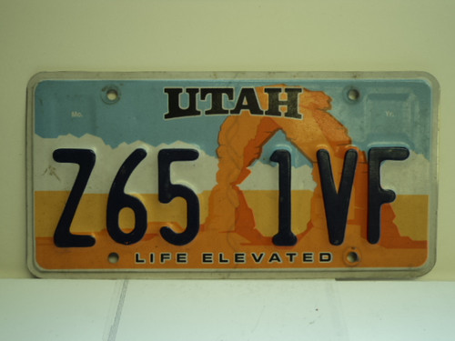 UTAH Life Elevated License Plate Z65 1VF