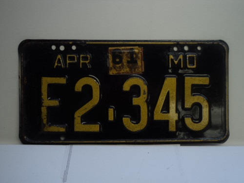 1961 Missouri License Plate E2 345 DMV CLEAR
