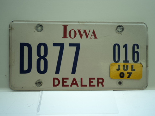 2007 IOWA Dealer License Plate  D877 016