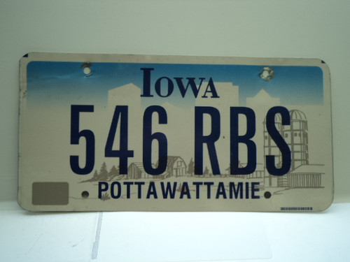 IOWA License Plate 546 RBS