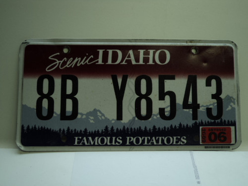2009 IDAHO Scenic Famous Potatoes License Plate 8B Y8543