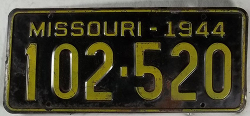 1944 Missouri License Plate 102-520 DMV Clear