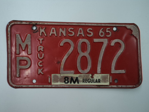 1965 KANSAS 8M Truck License Plate MP 2872