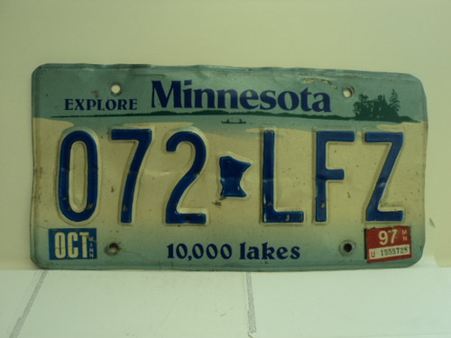 1997 MINNESOTA Explore 10,000 Lakes License Plate 072 LFZ