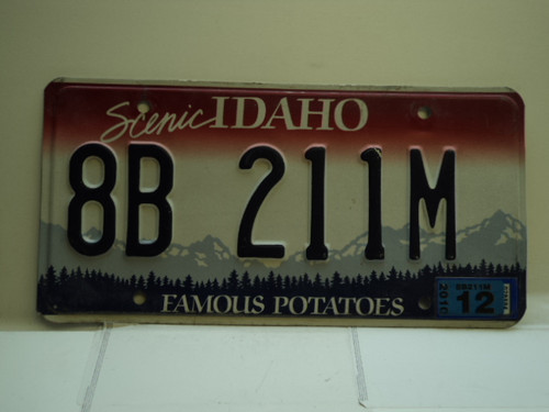 2010 IDAHO Famous Potatoes License Plate 8B 211M
