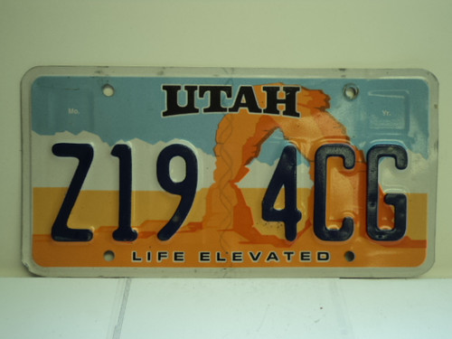 UTAH Life Elevated License Plate Z19 4CG