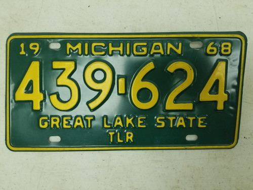 1968 Michigan Great Lake State Trailer License Plate 439-624
