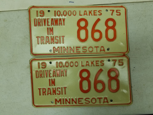 1975 Minnesota Driveway In Transit 10,000 Lakes Plate 868 Pair