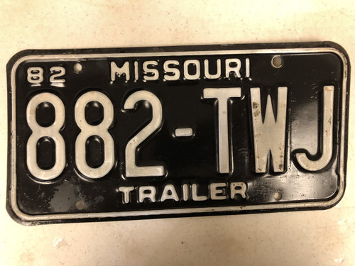 1982 MISSOURI Trailer License Plate 882-TWJ