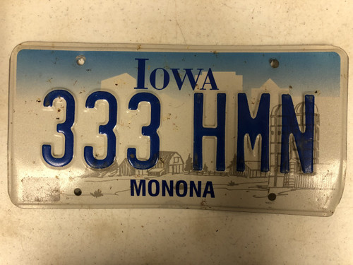 Expired IOWA Monona County License Plate 333-HMN Farm Silo City Silhouette