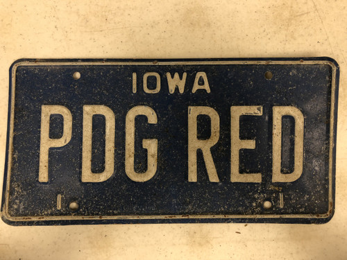 Expired IOWA License Plate PDG-RED Red